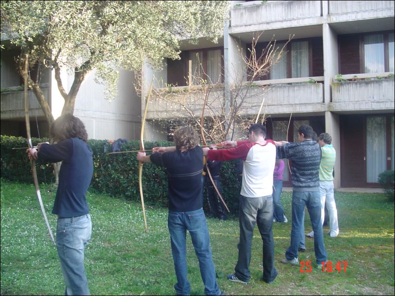 u liniji